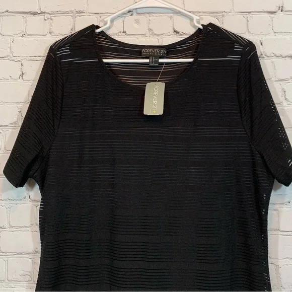 Forever 21 striped black short sleeve NWT dress - Picture 2 of 6